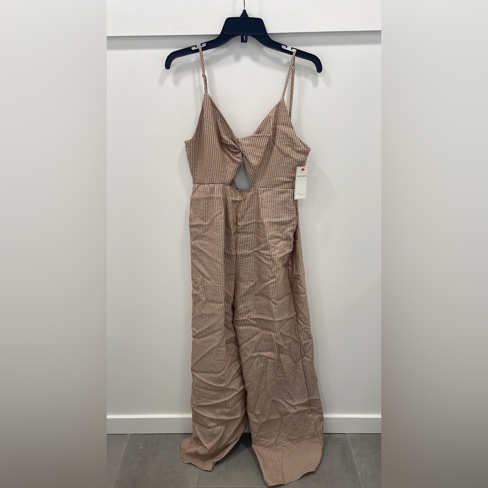 New with tags junpsuit